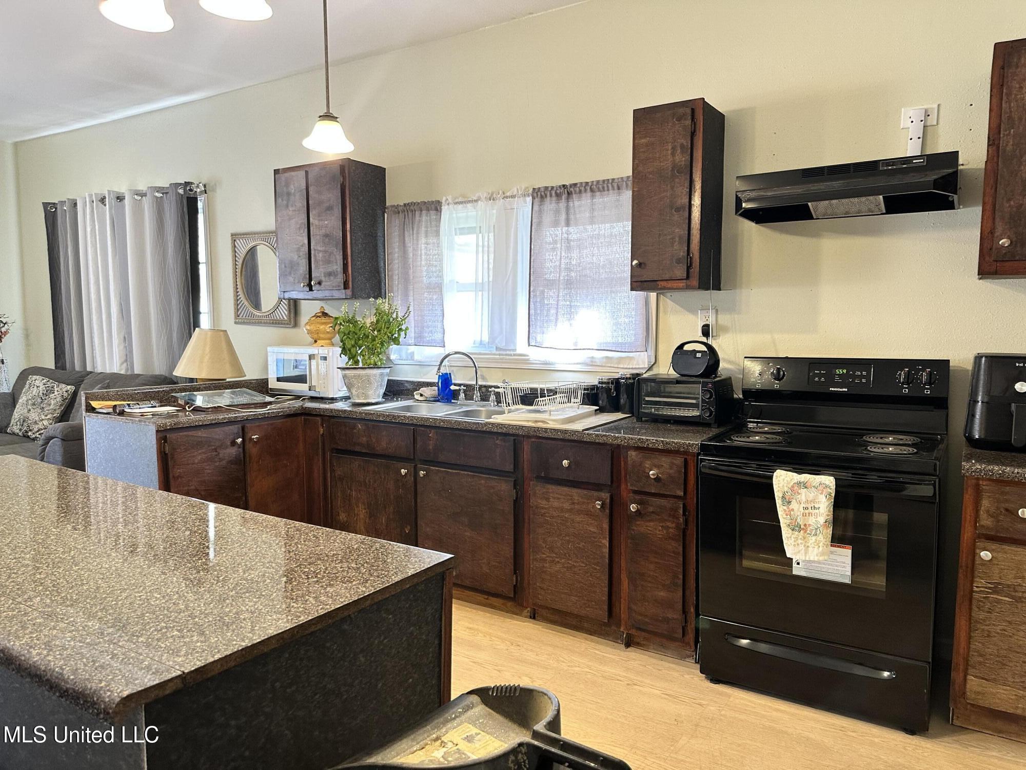 4301 Palmetto Street Moss Point, MS 39563 - Photo 29 of 29 IMG_7181