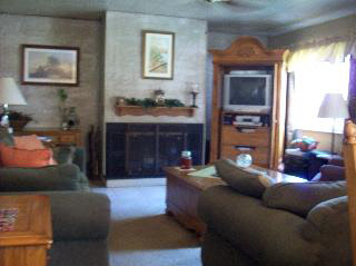 12215 Maxwell Road Carleton, MI 48117 - Photo 13 of 15 945508-13.JPG