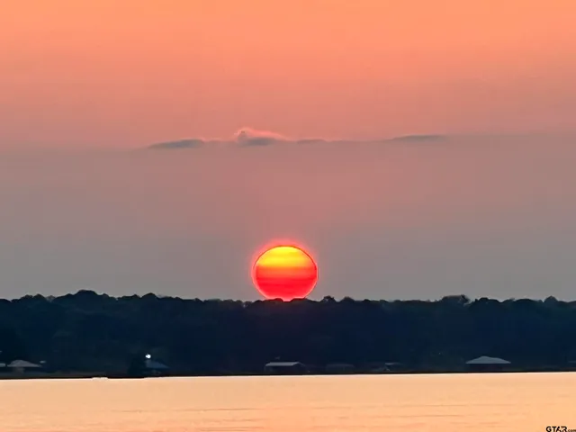 $549,950 | 147 Lake Bluff Drive North, Bullard, TX 75757