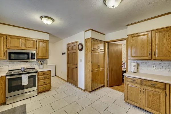 $305,000 | 206 State Rd S-33-108, McCormick, SC 29835