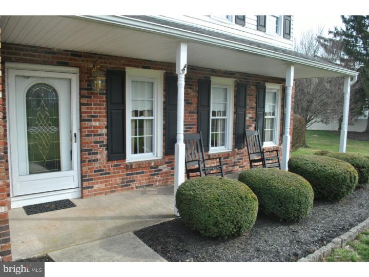 41 Pheasant Road Doylestown, PA 18901 - Photo 2 of 16 Porch