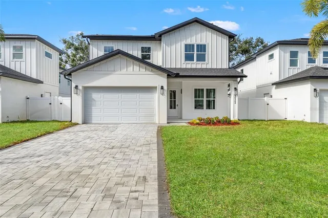 $1,060,000 | 10164 Hodson Place, Seminole, FL 33776