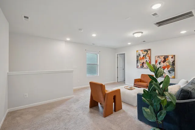 $399,900 | 3278 Holiday Lane, Columbia, TN 38401