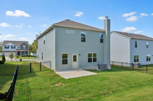 $399,900 | 3278 Holiday Lane, Columbia, TN 38401