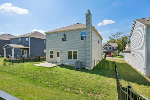 $399,900 | 3278 Holiday Lane, Columbia, TN 38401