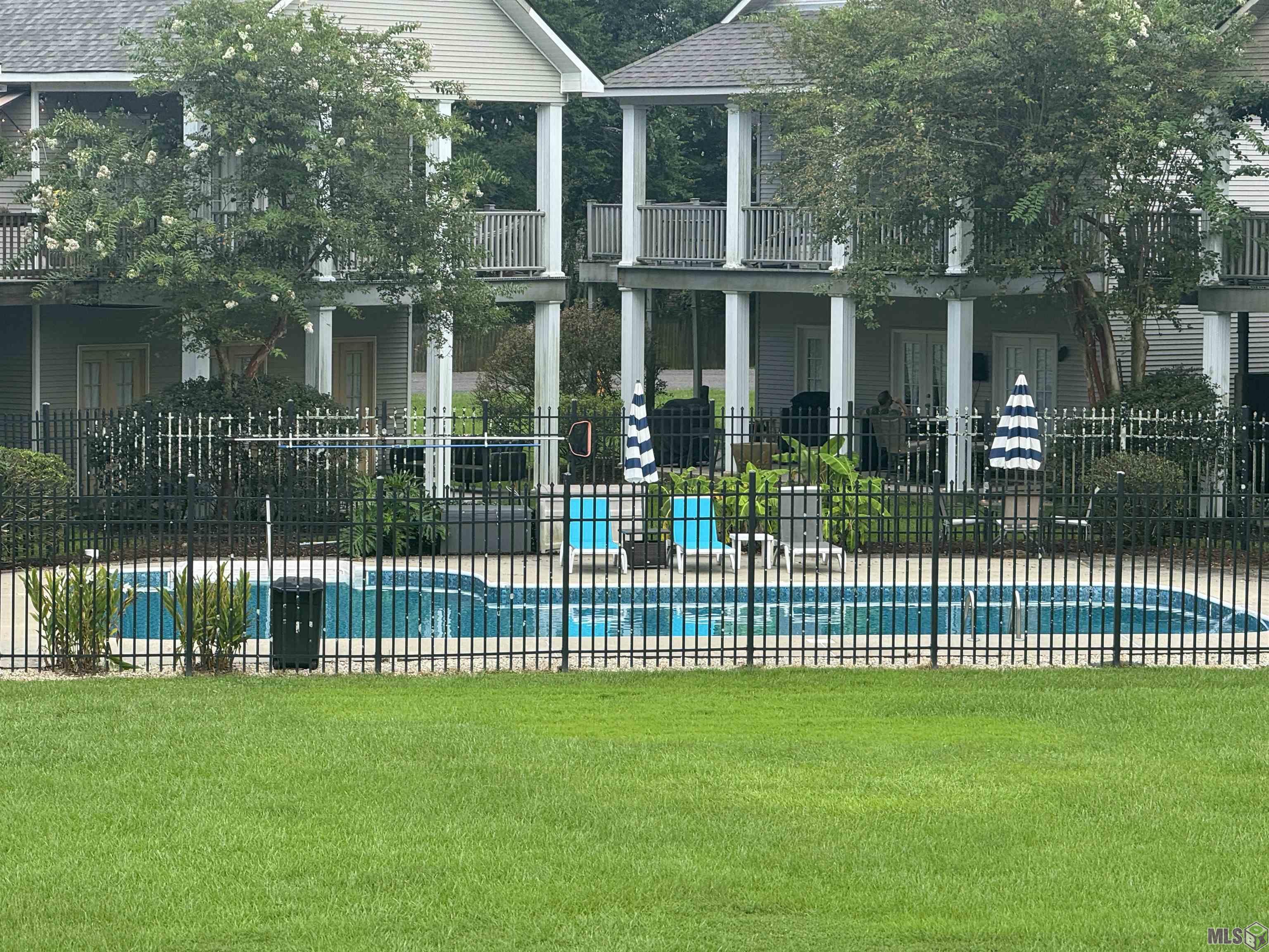 38035 Post Office Road Gonzales, LA 70737 - Photo 3 of 13