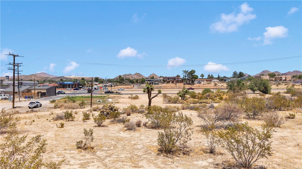 18924 Symeron Road Apple Valley, CA 92307 - Photo 11 of 13