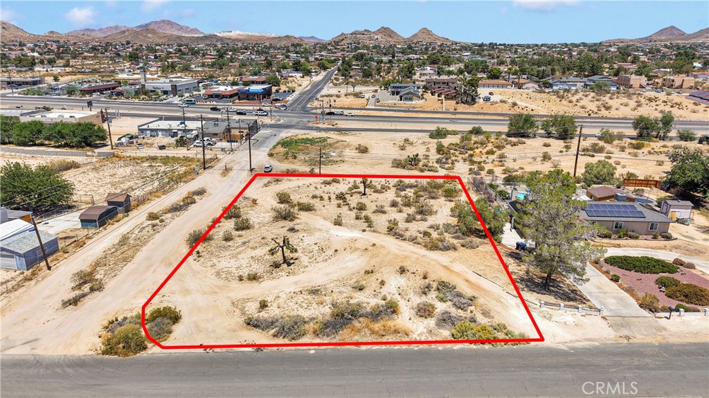 18924 Symeron Road Apple Valley, CA 92307 - Photo 5 of 13