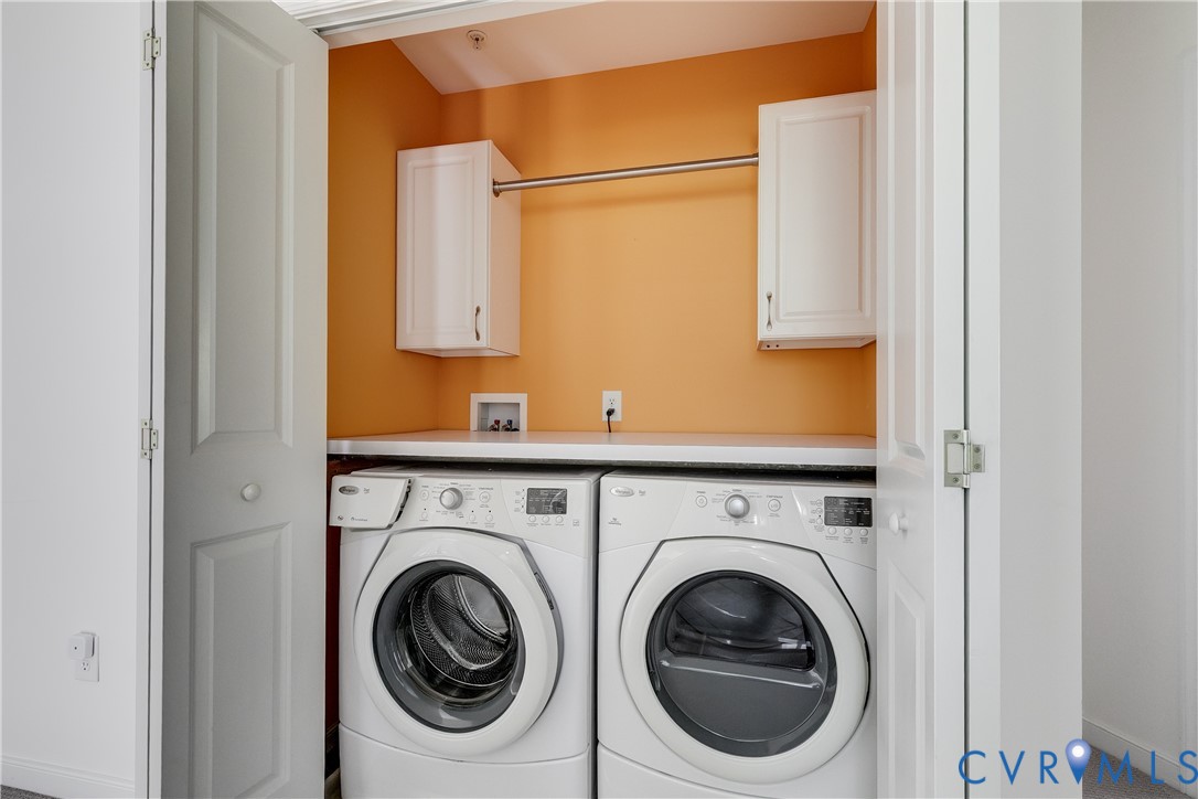 3900 Redbud Road Glen Allen, VA 23060 - Photo 33 of 37 a utility room with dryer and washer