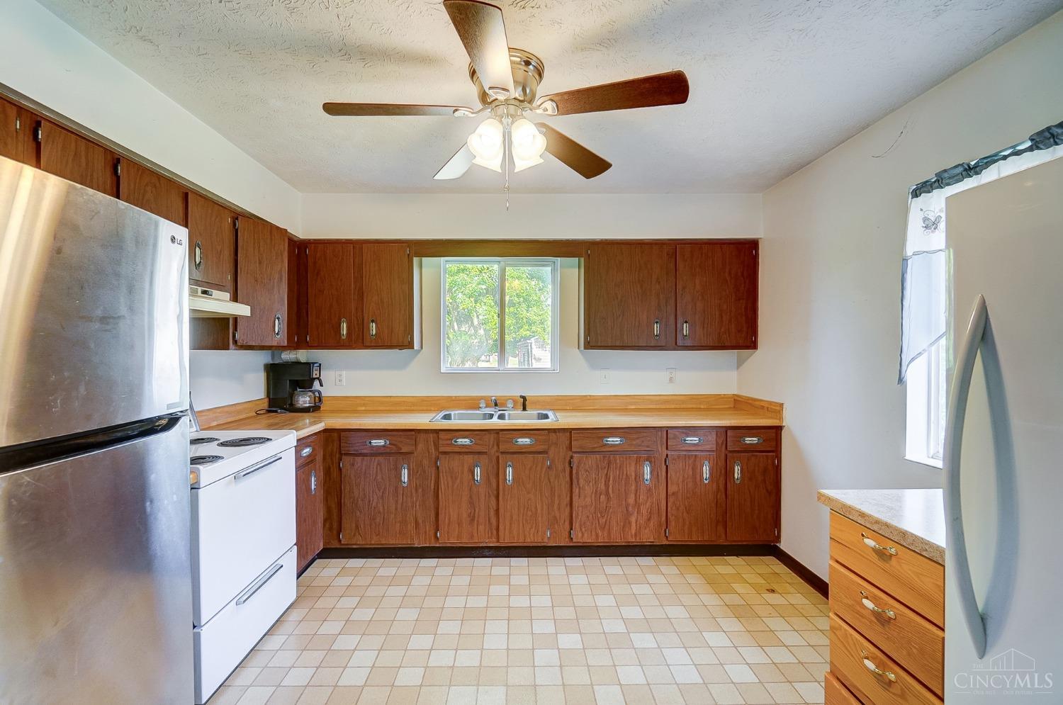 3205 Lefferson Road Middletown, OH 45044 - Photo 12 of 38 Gallery Image 12