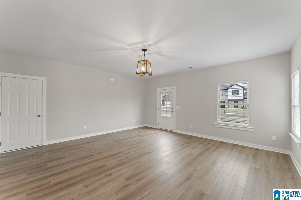 226 Kings Way Jasper, AL 35501 - Photo 6 of 26