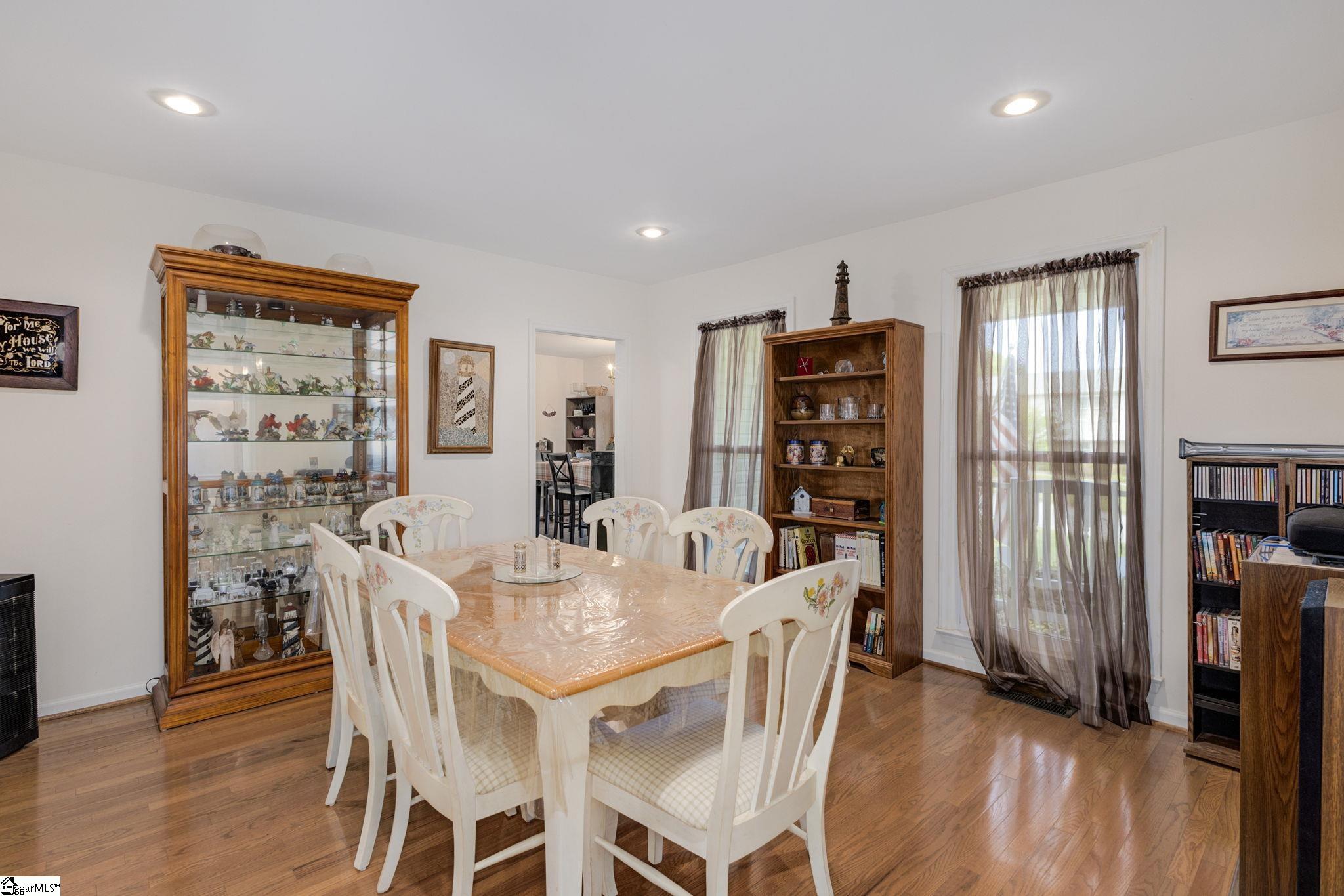 103 Colony Road Travelers Rest, SC 29690 - Photo 11 of 36 Gallery Image 11