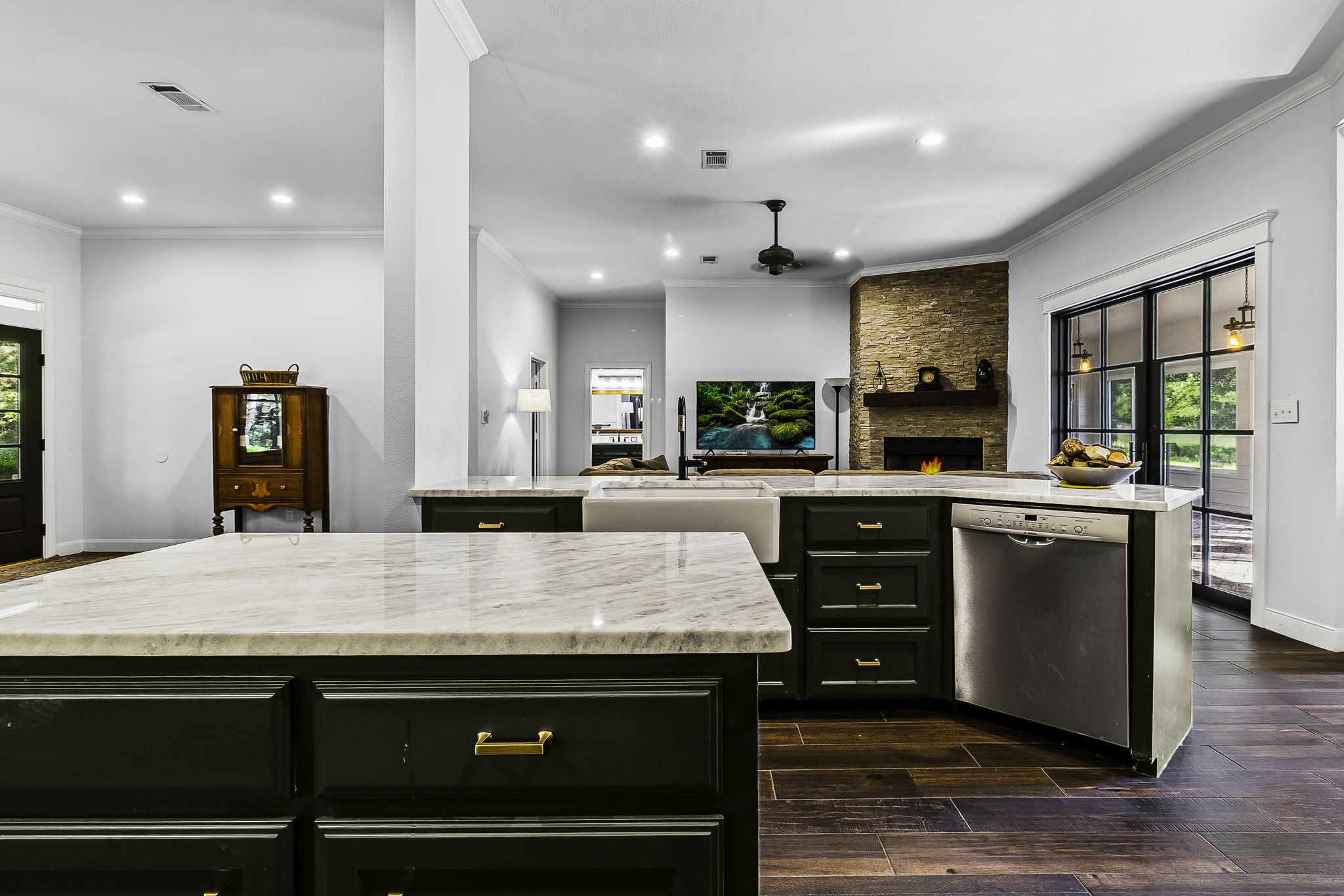 1387 Barrett's Landing Road Trinity, TX 75862 - Photo 14 of 50 a kitchen with a stove and a sink