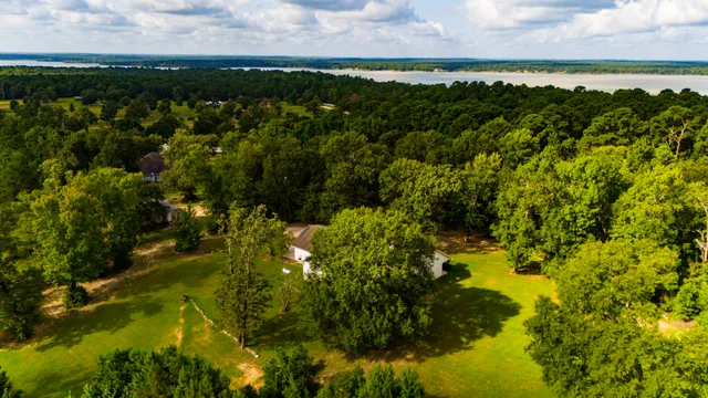 a view of a lake with houses