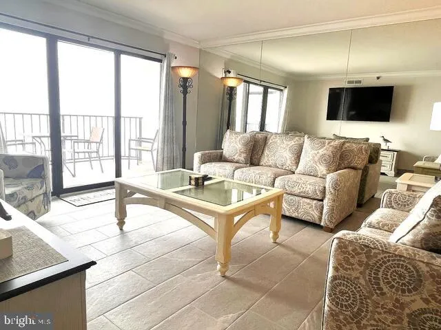 $4,000 | 9800 Coastal Highway, Unit 906, Ocean City, MD 21842