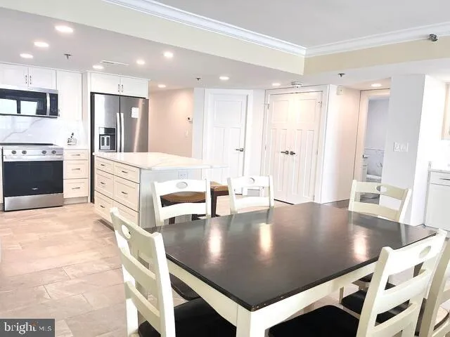 $4,000 | 9800 Coastal Highway, Unit 906, Ocean City, MD 21842