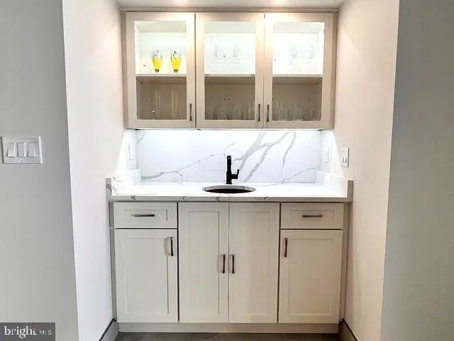 $4,000 | 9800 Coastal Highway, Unit 906, Ocean City, MD 21842