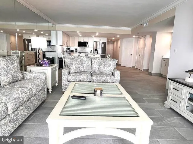 $4,000 | 9800 Coastal Highway, Unit 906, Ocean City, MD 21842