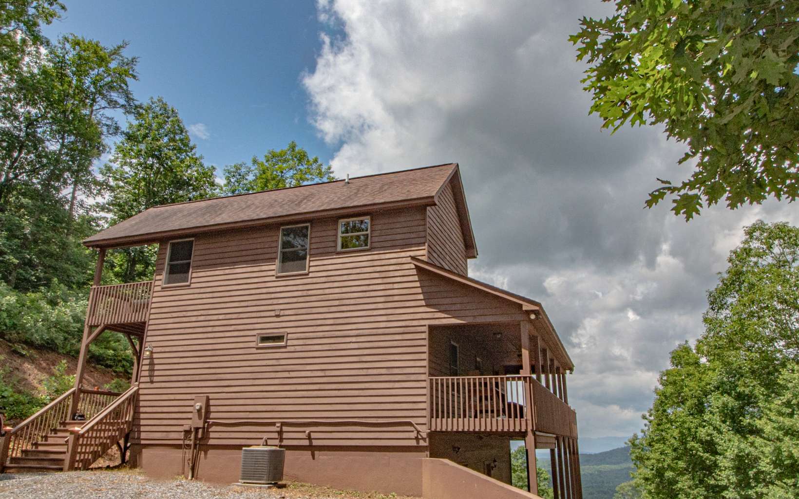 295 Oak Rdg Estate Murphy, NC 28906 - Photo 2 of 4 a view of a house with a garage