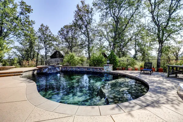 $1,225,000 | 21774 Oak Meadow Road, Palo Cedro, CA 96073
