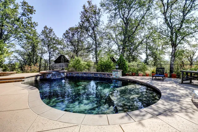 $1,275,000 | 21774 Oak Meadow Road, Palo Cedro, CA 96073