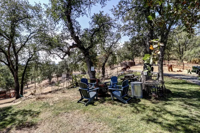 $1,275,000 | 21774 Oak Meadow Road, Palo Cedro, CA 96073