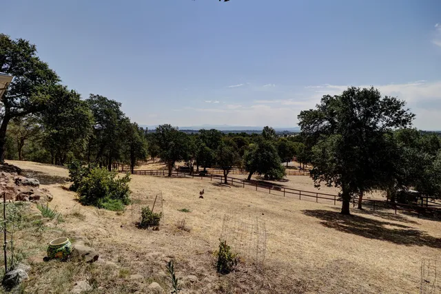 $1,275,000 | 21774 Oak Meadow Road, Palo Cedro, CA 96073