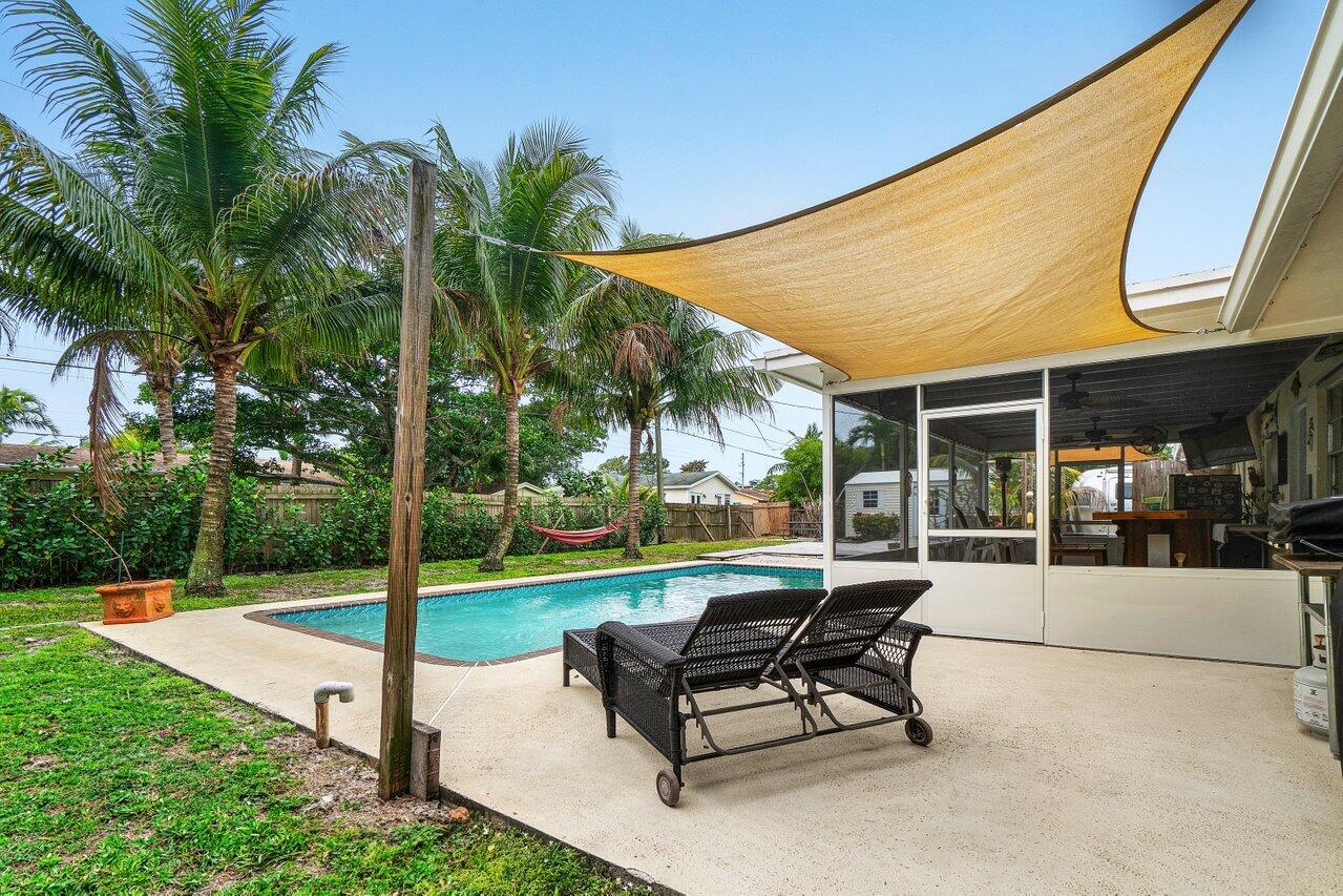 5136 Laird Lane Jupiter, FL 33458 - Photo 23 of 45 030-5136LairdLane-Jupiter-FL-33458-SMALL