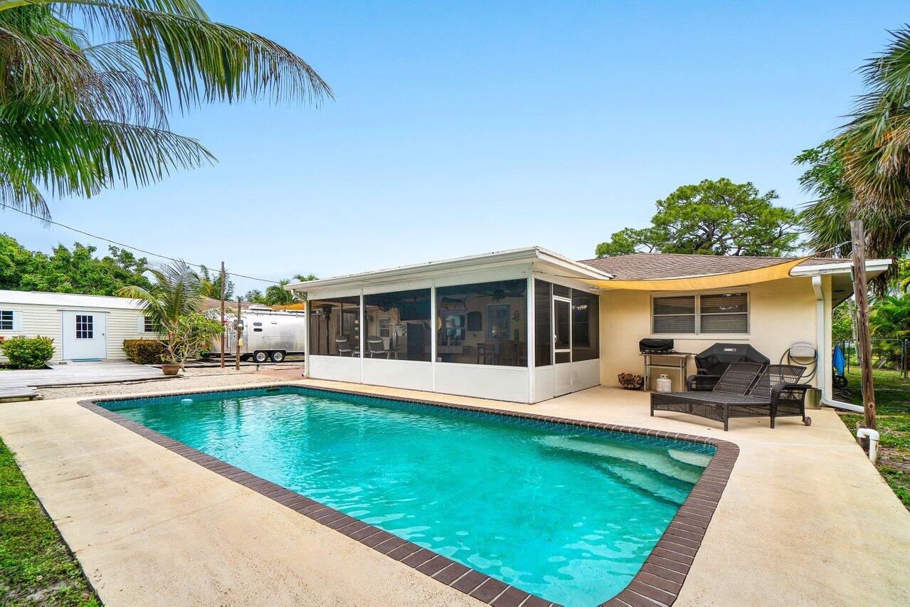 5136 Laird Lane Jupiter, FL 33458 - Photo 27 of 45 033-5136LairdLane-Jupiter-FL-33458-SMALL