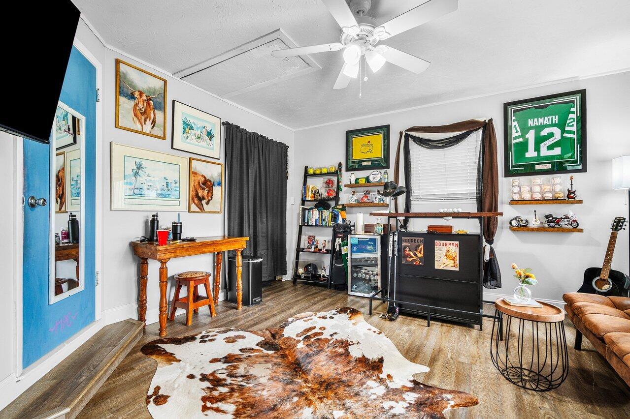 5136 Laird Lane Jupiter, FL 33458 - Photo 10 of 45 021-5136LairdLane-Jupiter-FL-33458-SMALL