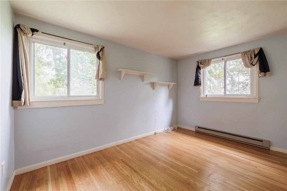 4530 Nine Mile Point Road Perinton, NY 14450 - Photo 25 of 34