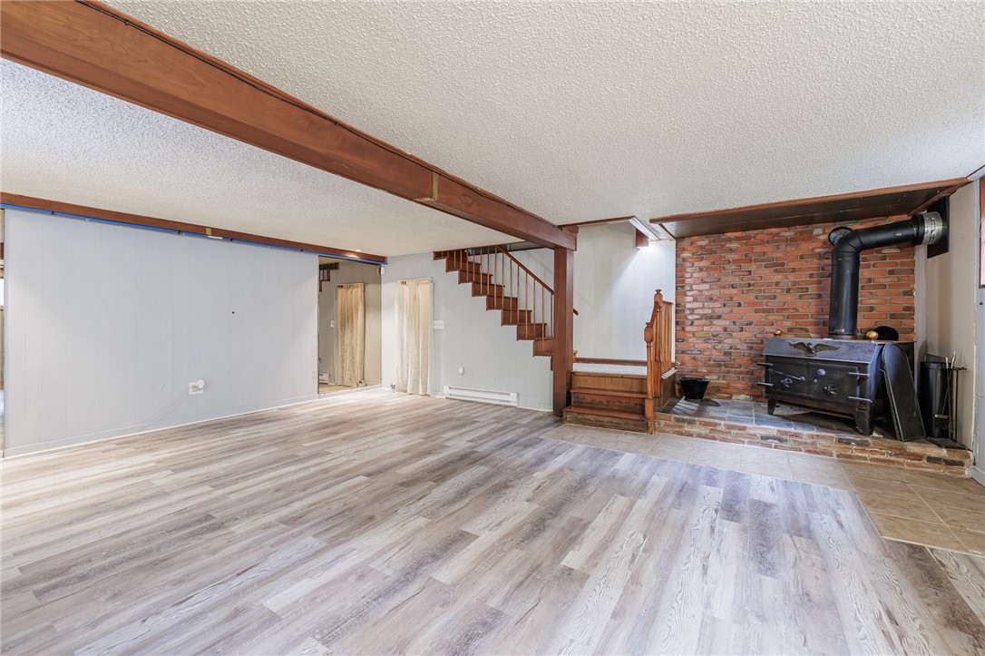 4530 Nine Mile Point Road Perinton, NY 14450 - Photo 29 of 34