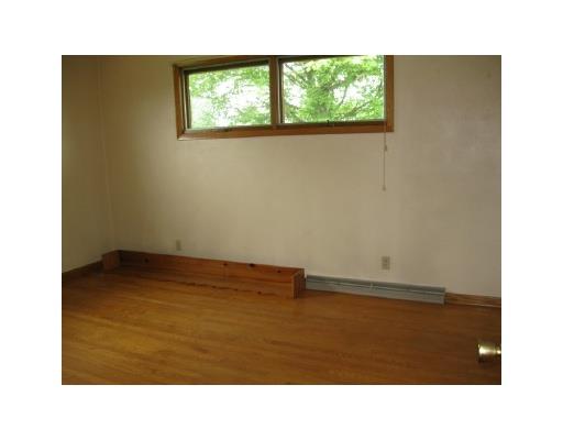 830 Wilhelm Road Hermitage, PA 16148 - Photo 5 of 7 Master Bedroom.