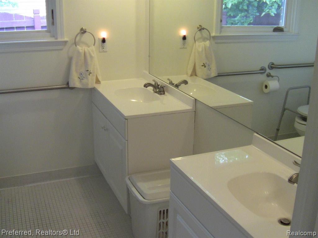 7430 Iron Gate Road Canton, MI 48187 - Photo 14 of 35