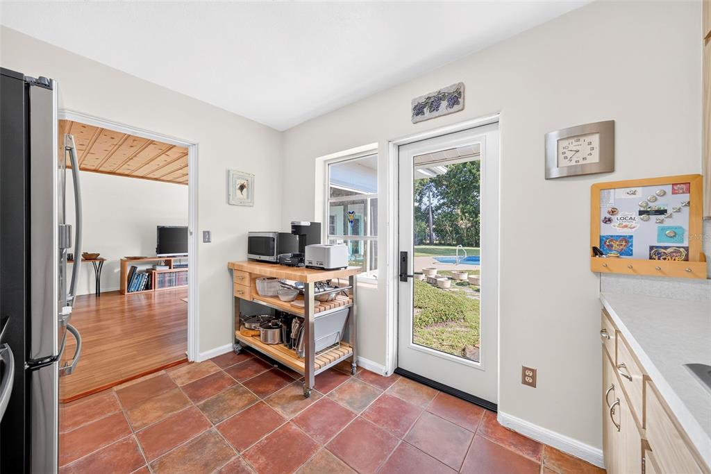 2361 Roxbury Road Winter Park, FL 32789 - Photo 13 of 34