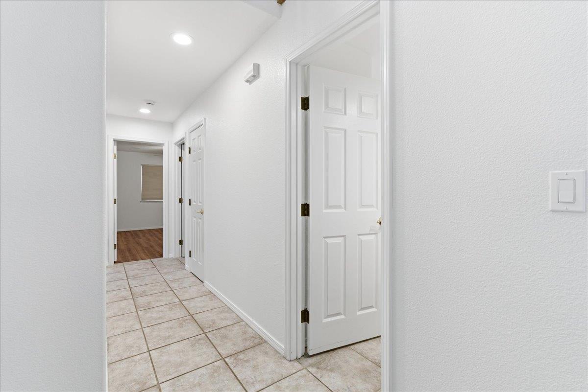 1102 Creek Ridge Court Roseville, CA 95747 - Photo 22 of 49