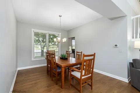 $624,900 | 1724 Dorchester Court, Mundelein, IL 60060