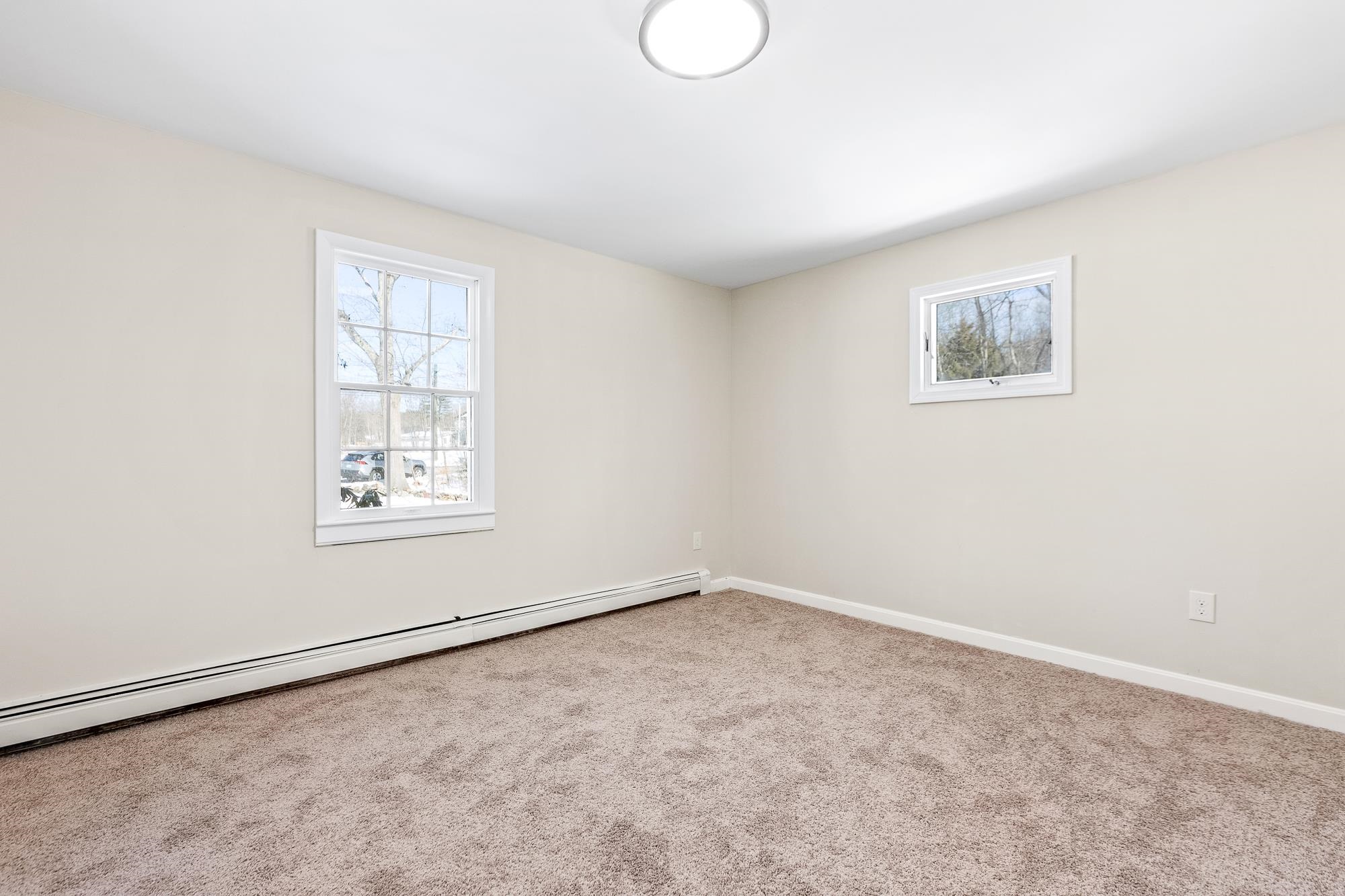 102 England Road Rochester, NH 03867 - Photo 23 of 38