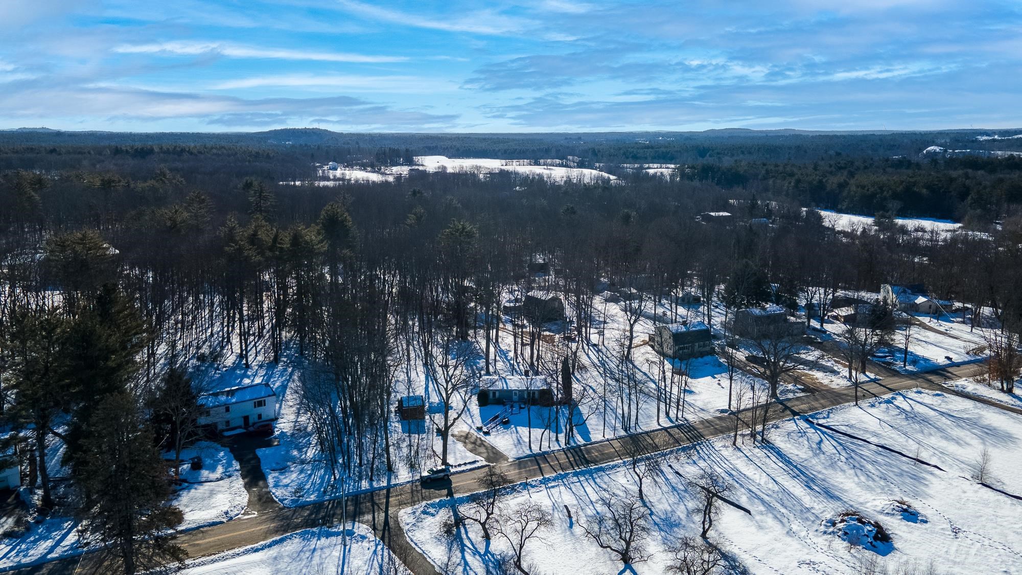 102 England Road Rochester, NH 03867 - Photo 5 of 38