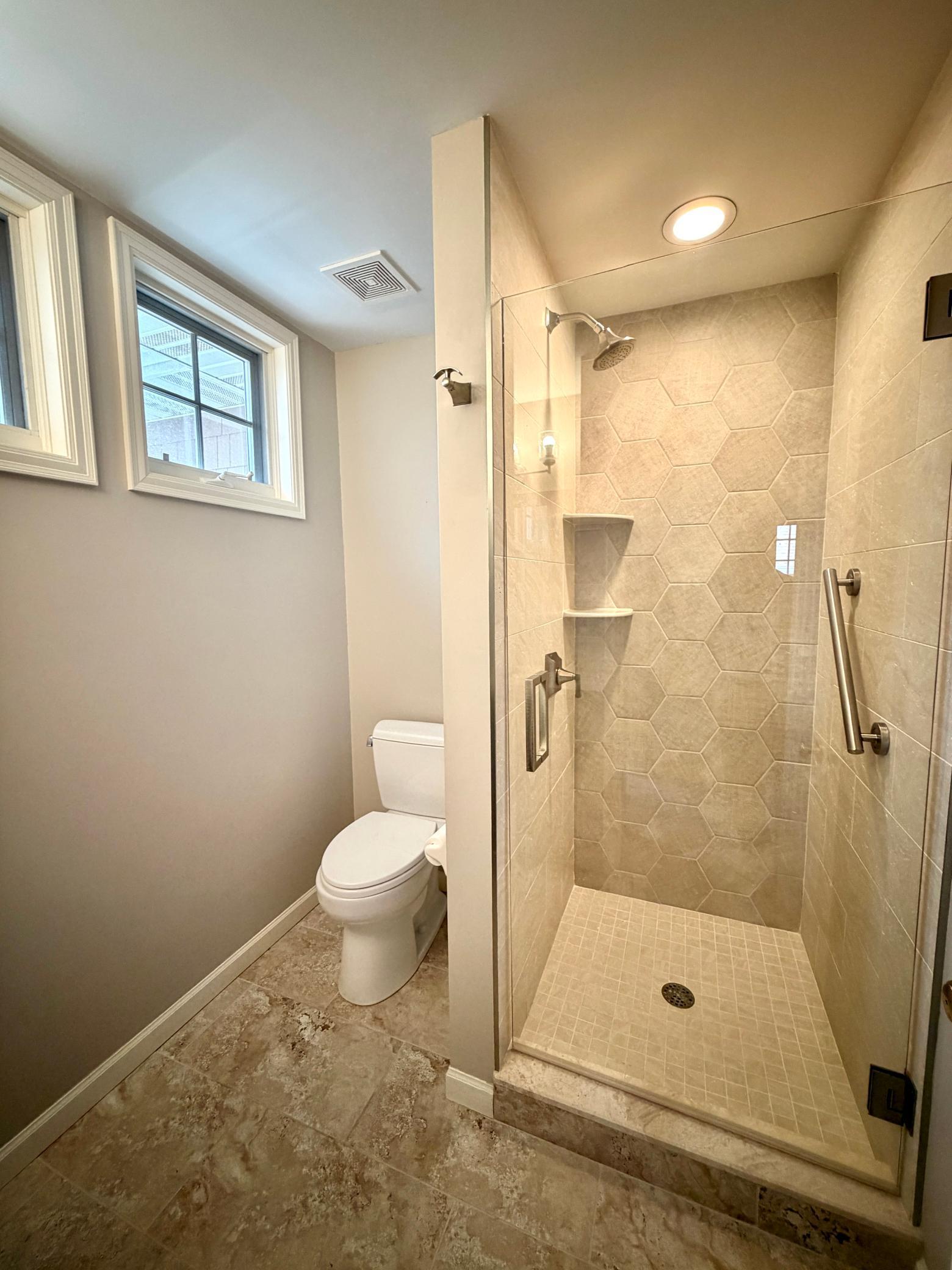 228 Ridgewood Avenue Minneapolis, MN 55403 - Photo 16 of 27