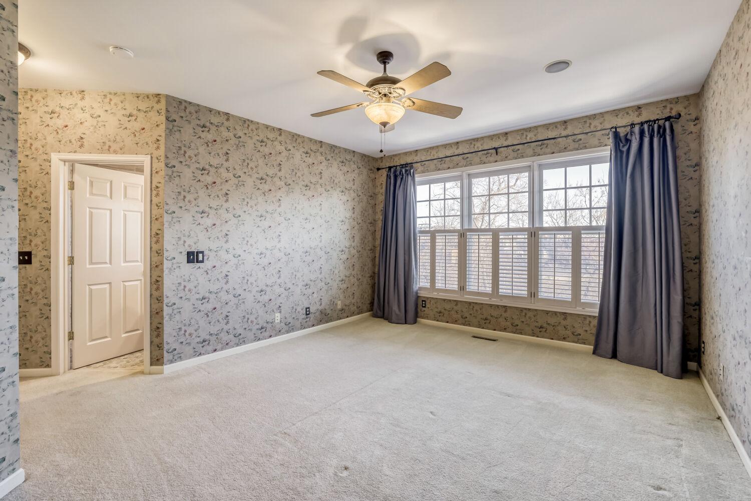 228 Ridgewood Avenue Minneapolis, MN 55403 - Photo 17 of 27