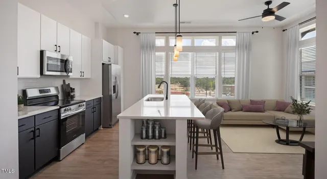 $2,800 | 1821 Chatham Flats Drive, Unit C1, Apex, NC 27502