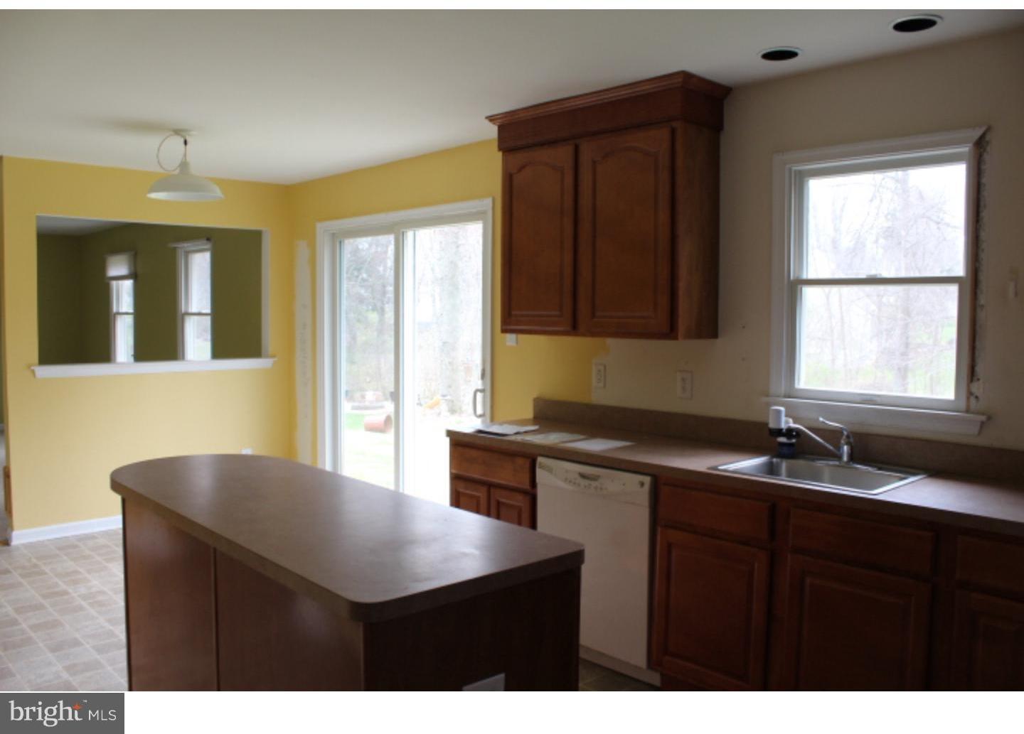 43 Andover Road Glenmoore, PA 19343 - Photo 6 of 16 Kitchen