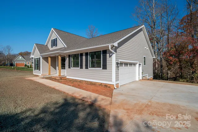 $500,000 | 2656 Polo Lane, Maiden, NC 28650