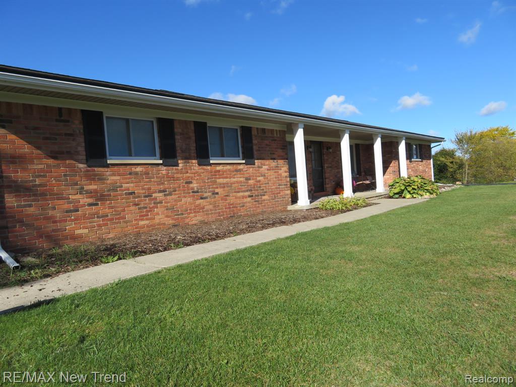 1656 South Lapeer Road Lapeer, MI 48446 - Photo 35 of 38 Gallery Image 35