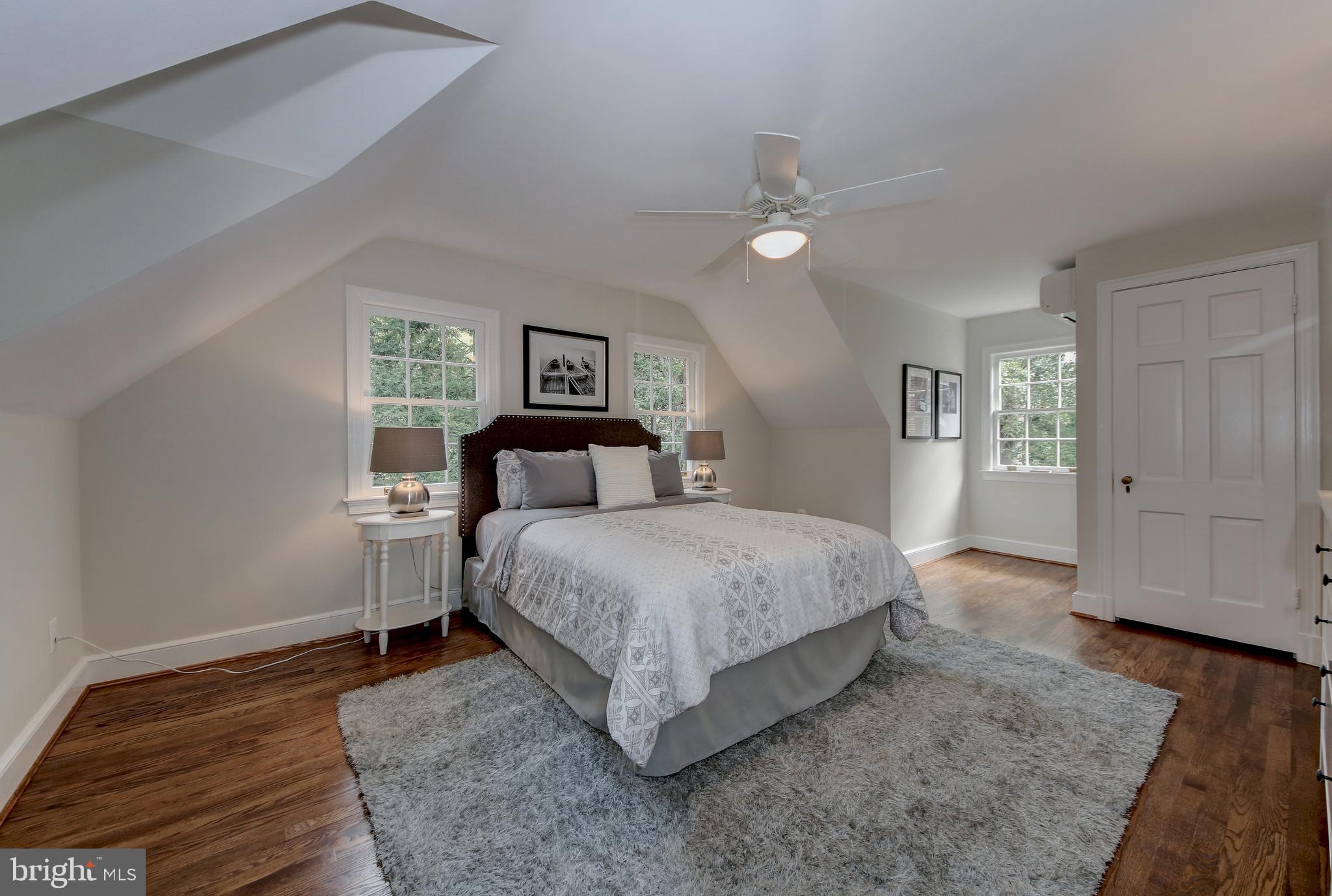 4020 Reno Road Northwest Washington, DC 20008 - Photo 25 of 61 Fourth bedroom has a built-in seat