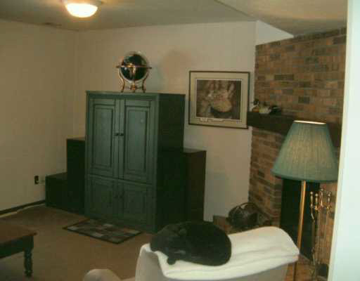 17325 Farmington Square Road Granger, IN 46530 - Photo 5 of 8 Gallery Image 5