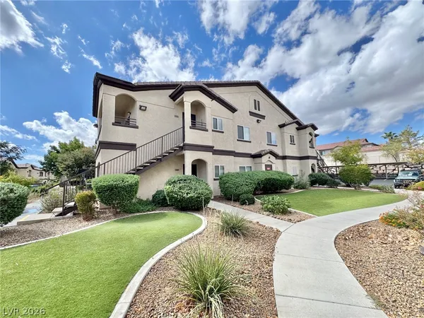 $1,450 | 2291 West Horizon Ridge Parkway, Unit 4124, Henderson, NV 89052