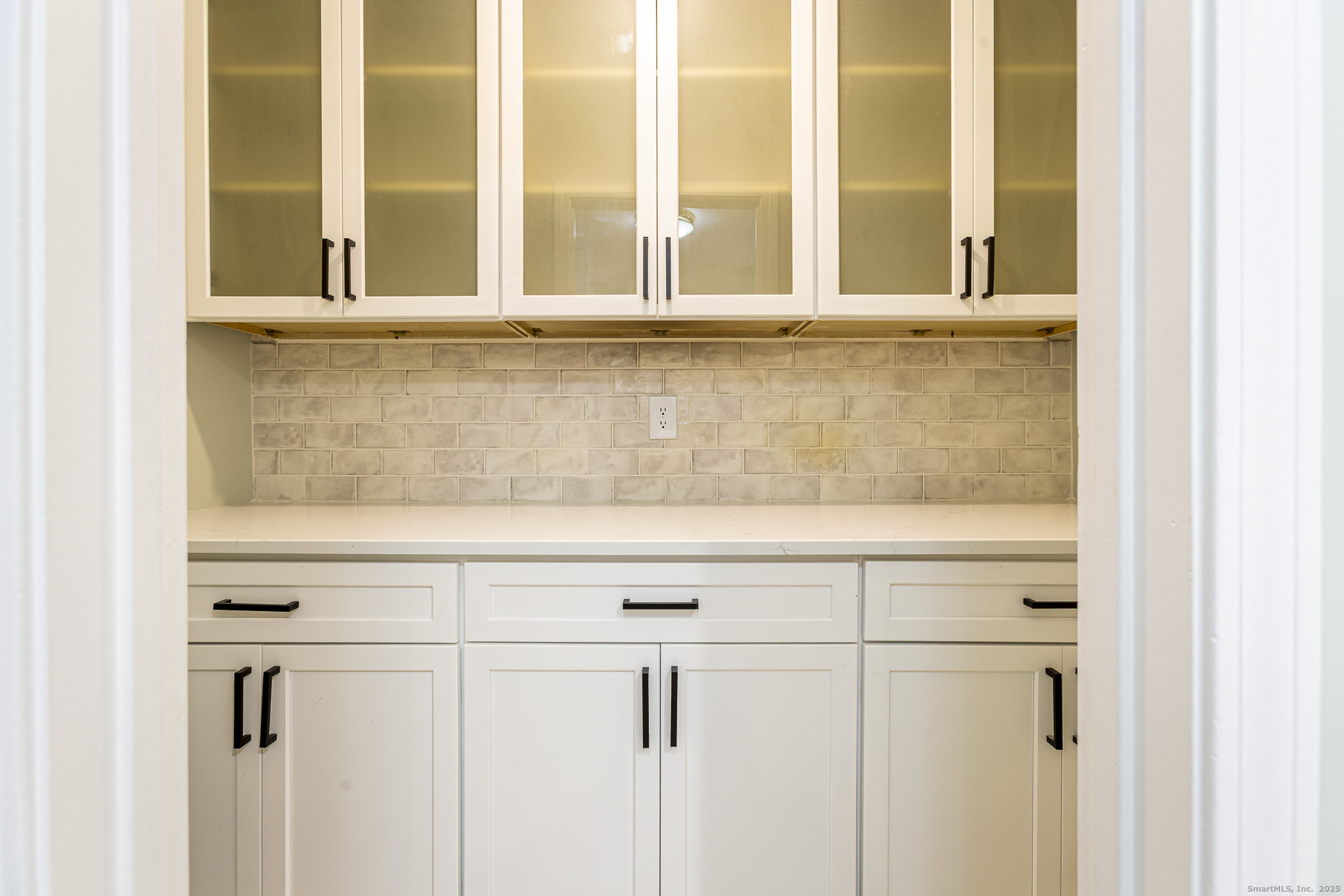 187 Lovers Lane, Unit 61 Torrington, CT 06790 - Photo 11 of 29 a view of a window