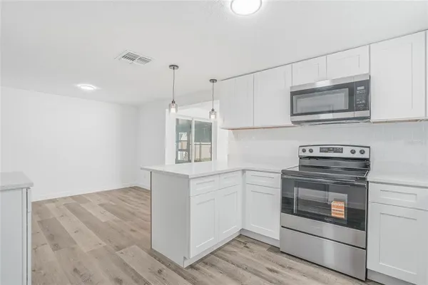 $219,900 | 7840 Gulf Way, Hudson, FL 34667